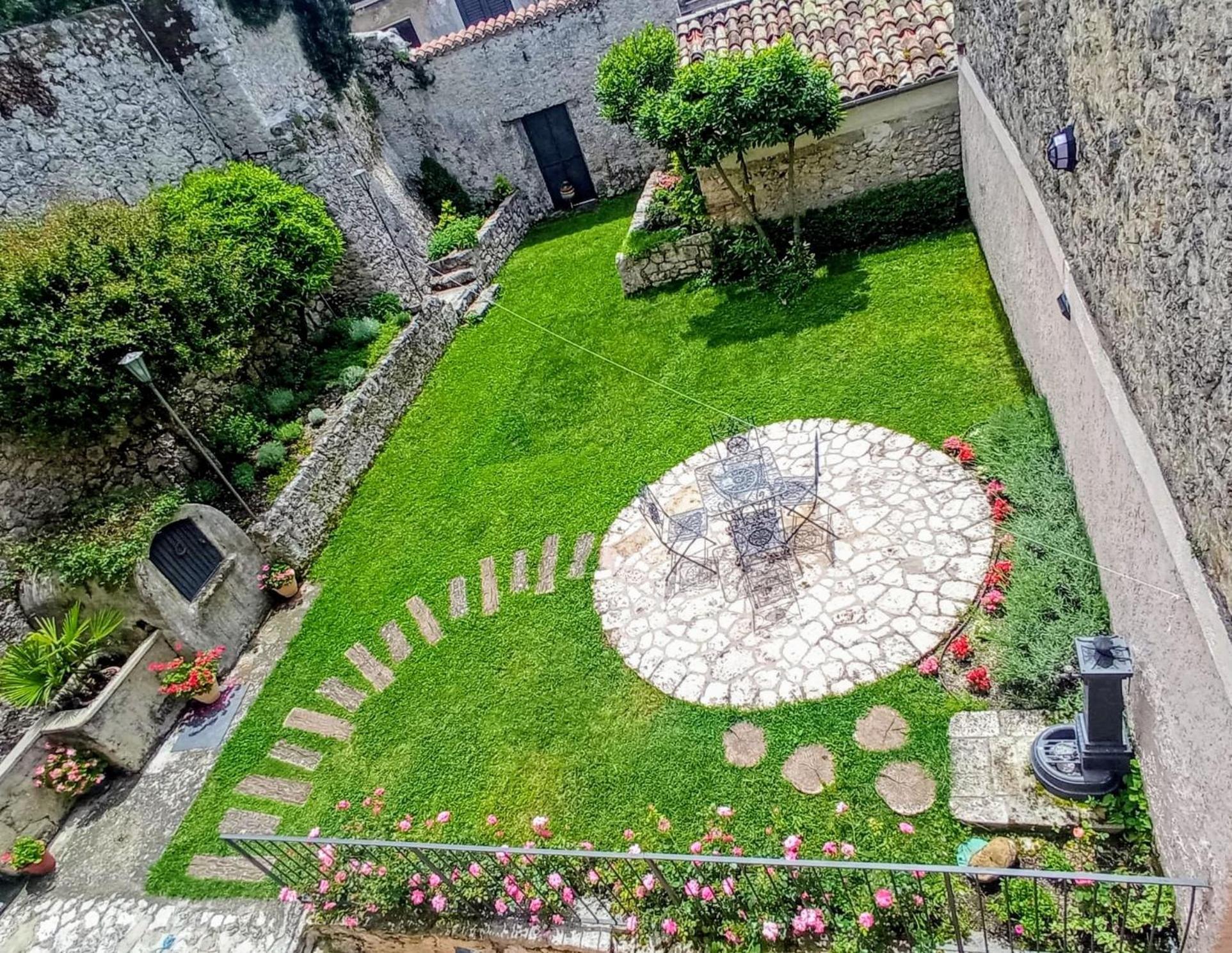 Il Falconiere Vicalvi Esterno foto